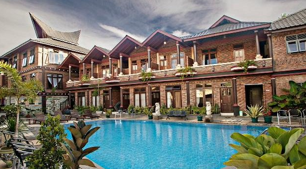 pesona-samosir-villa-resort-untuk-liburan-tenang