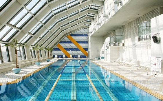 review-hotel-swissotel-nankai-osaka-di-lokasi-strategis